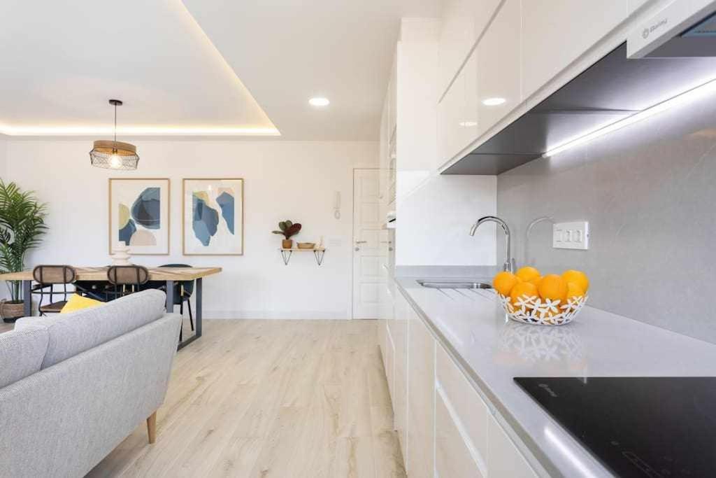 Sunnyland Apartment Arona Cho Εξωτερικό φωτογραφία