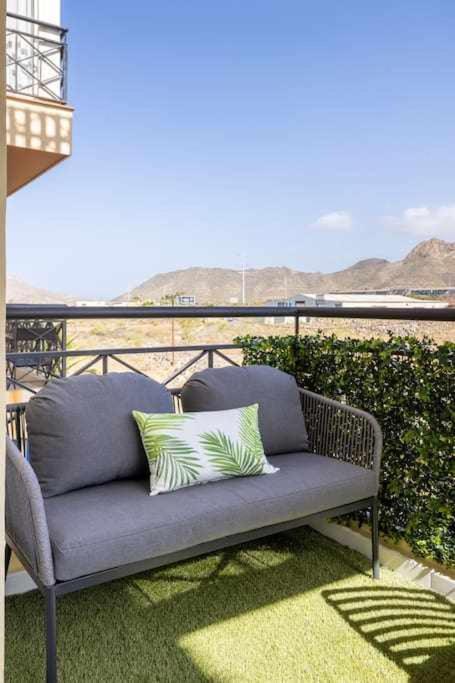 Sunnyland Apartment Arona Cho Εξωτερικό φωτογραφία