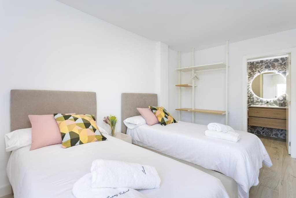 Sunnyland Apartment Arona Cho Εξωτερικό φωτογραφία