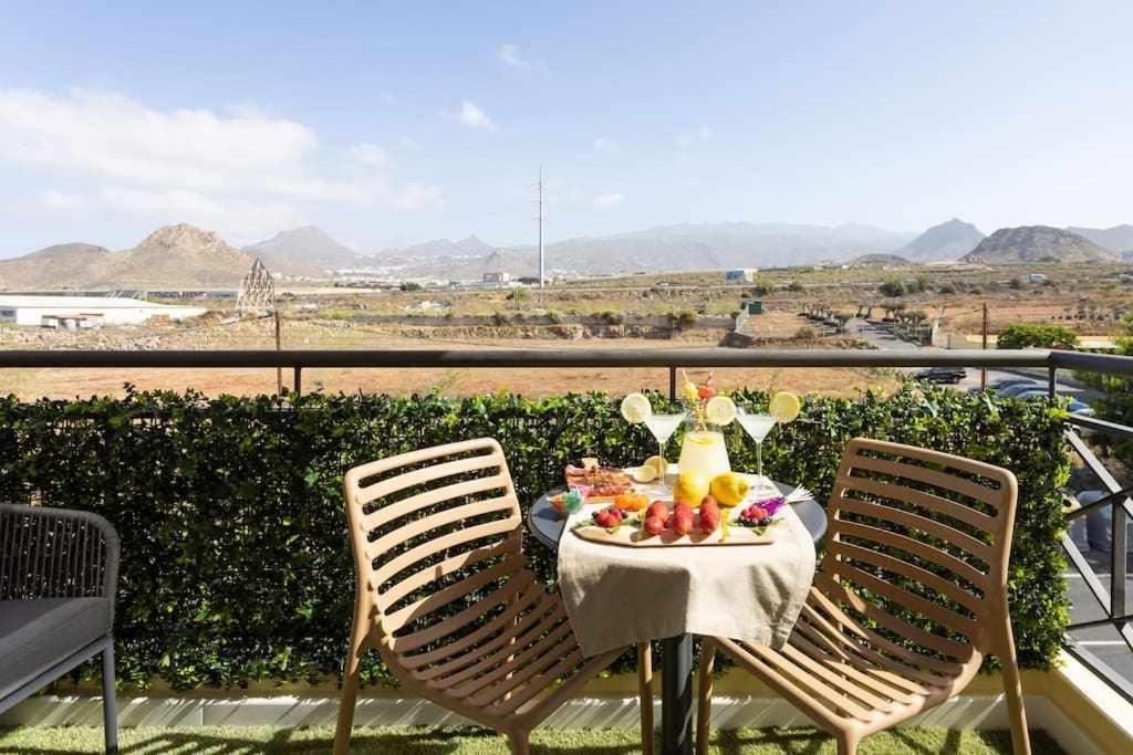 Sunnyland Apartment Arona Cho Εξωτερικό φωτογραφία