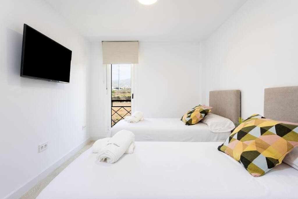 Sunnyland Apartment Arona Cho Εξωτερικό φωτογραφία